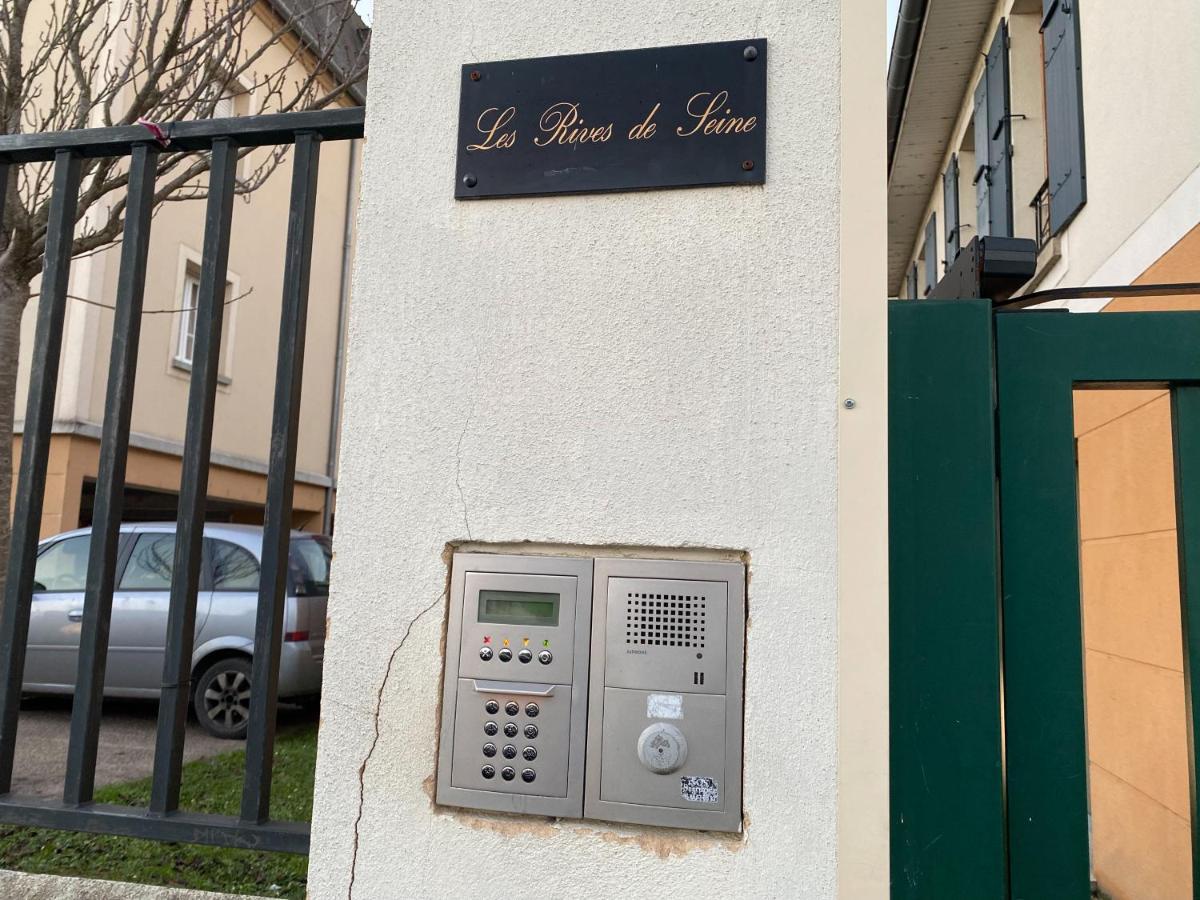 Blue Pearl - Parking - Gare Rer A 5 Min Lejlighed Corbeil-Essonnes Eksteriør billede